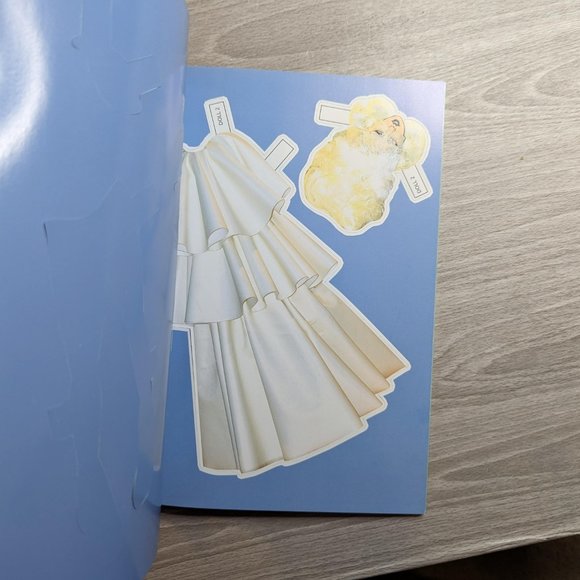 Lady Gaga Paper Doll Book from 2011 - Picture 10 of 13